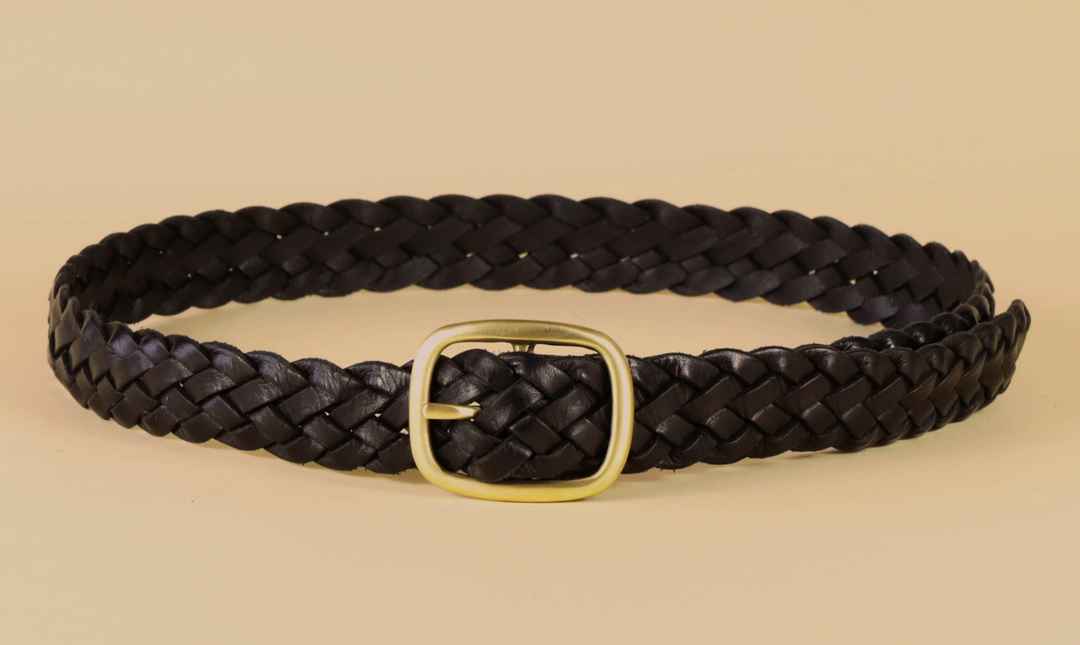 variant-color-black-brass